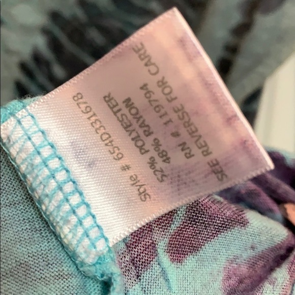 🇺🇸Oneworld mixed color print tee like - Picture 6 of 8